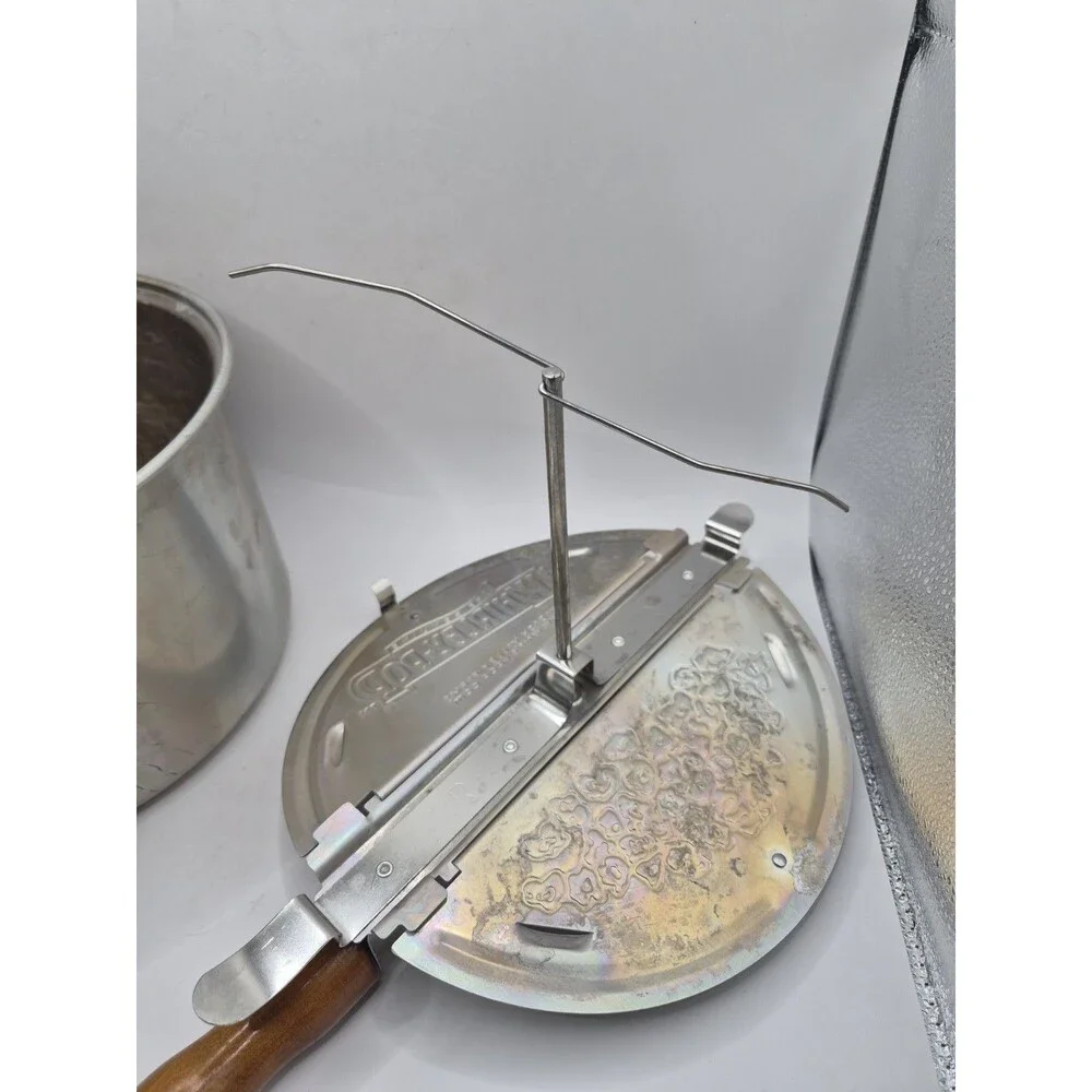 Whirley Pop Wabash Valley Farms 6 Qt Stovetop Popcorn Popper - retro